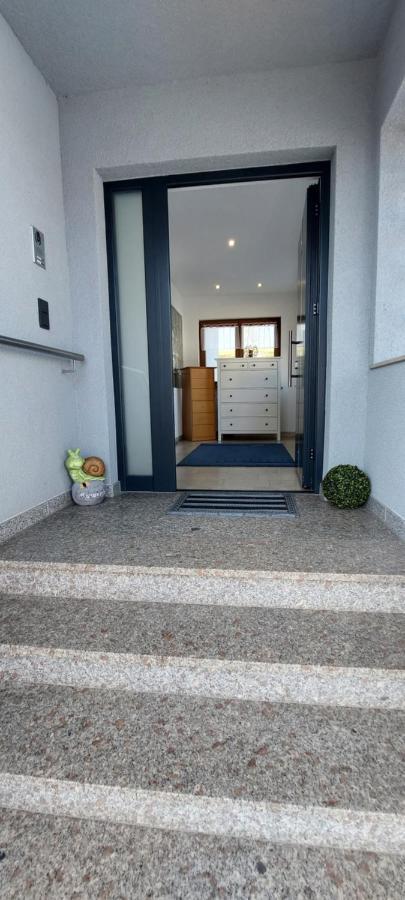 Grosse Tolle 4 Zimmer Ferienwohnung Im Herzen Des Odenwaldes Mörlenbach Exteriör bild