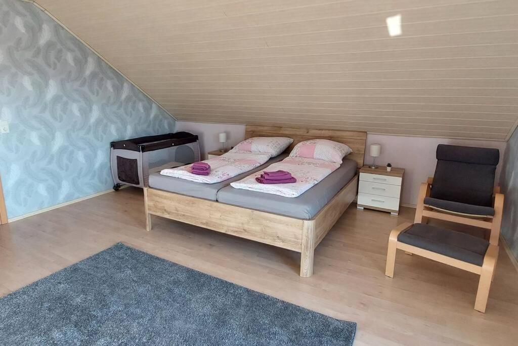 Grosse Tolle 4 Zimmer Ferienwohnung Im Herzen Des Odenwaldes Mörlenbach Exteriör bild