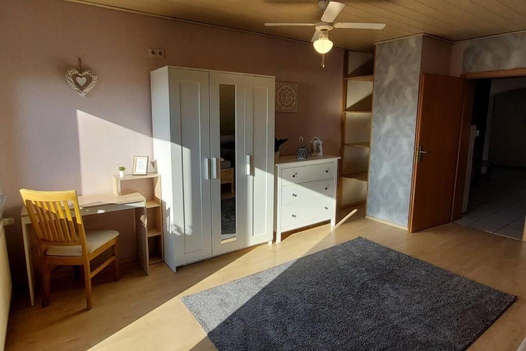 Grosse Tolle 4 Zimmer Ferienwohnung Im Herzen Des Odenwaldes Mörlenbach Exteriör bild